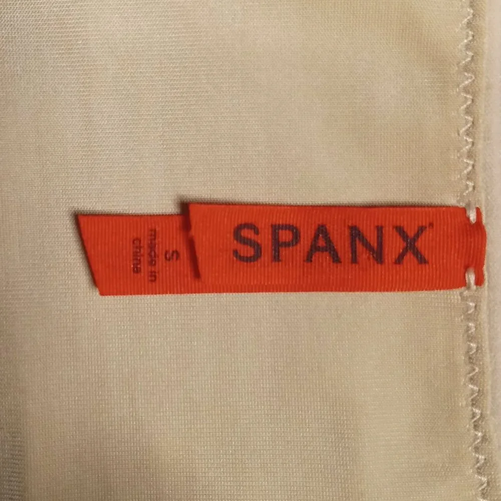 SPANX Soft Nude Camisole Stretch Tank Top Size US S - Picture 3 of 6